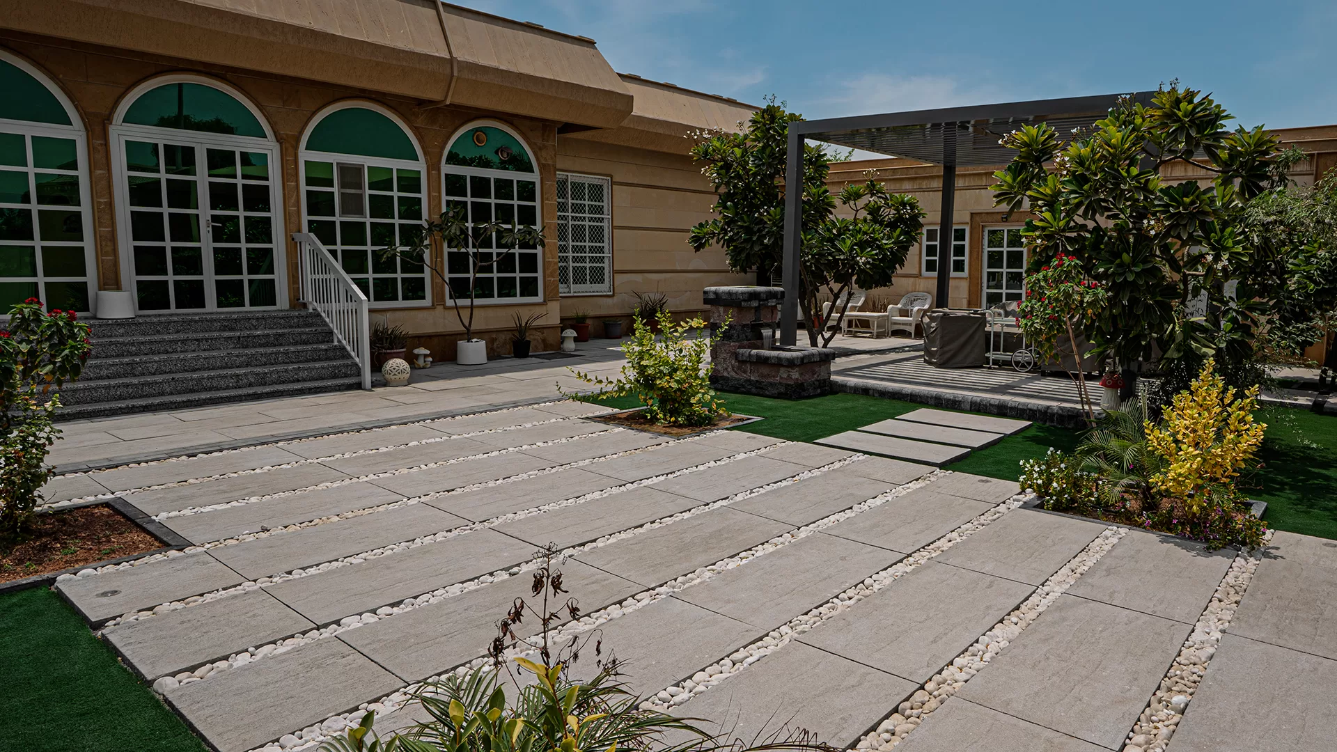 Ducon outdoor living