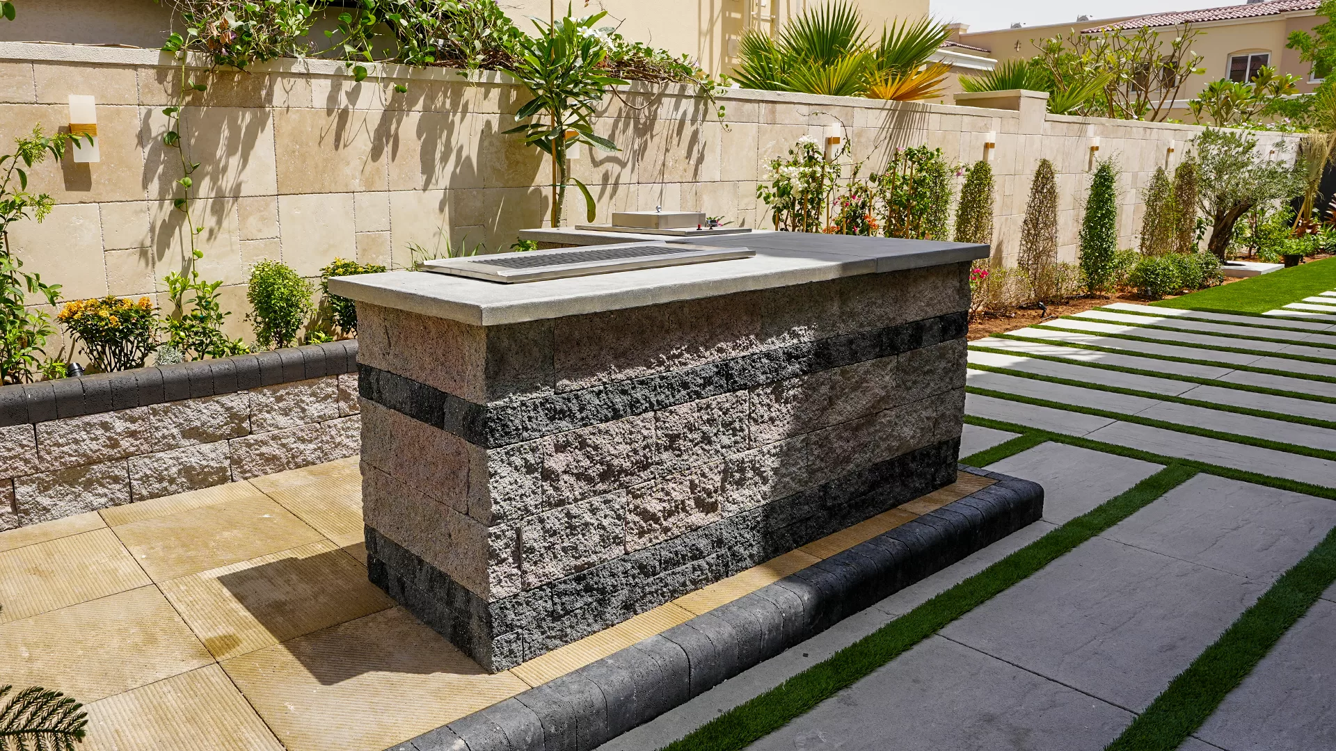 BBQ outdoor kitchens