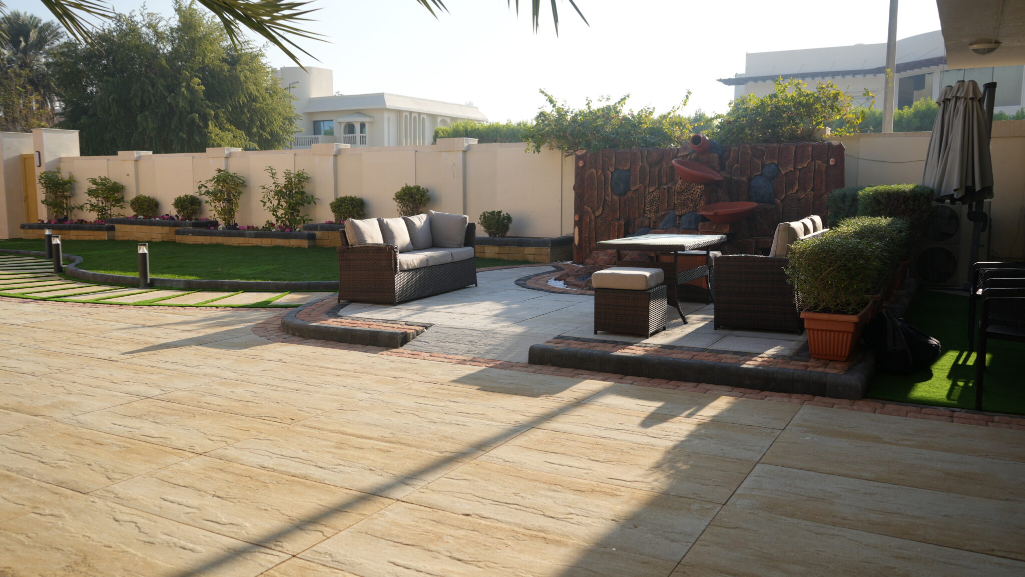 10 Brilliant Small Yard Landscape Ideas|Ducon Outdoor Living